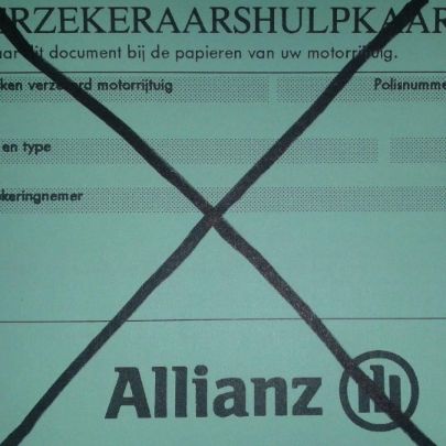 Aandacht voor de Internationale Motorrijtuigverzekeringskaart, ook wel groene kaart genoemd.